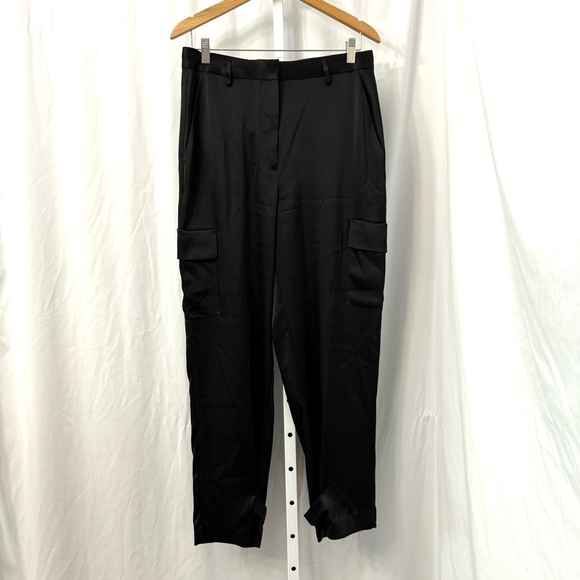 Aritzia Babaton Refined Satin Black Cargo Pant NWOT - Picture 2 of 14